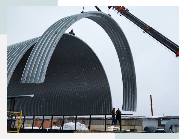 Полукруглые ангары в Кольчугино