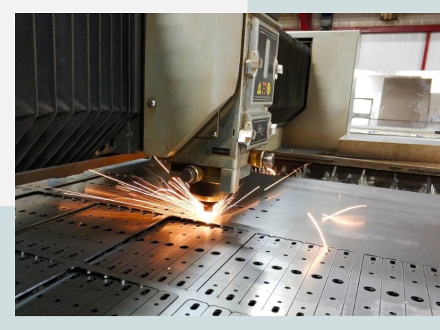 Лазерная резка металла в Кольчугино от 610 руб.